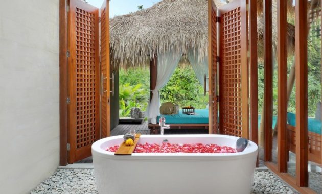 aksari resort ubud, akomodasi mewah cocok untuk honeymoon dengan pemandangan hutan yang asri