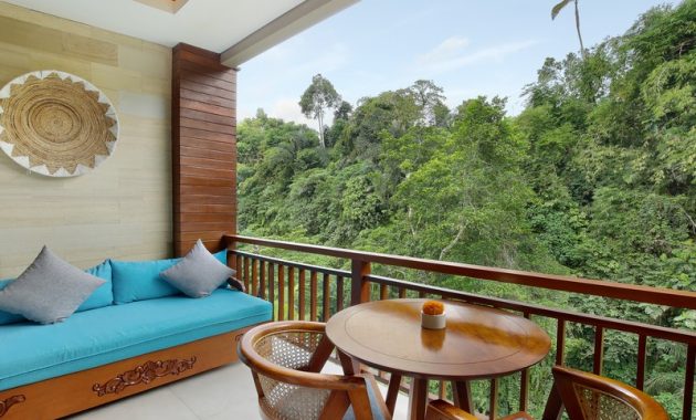 aksari resort ubud, akomodasi mewah cocok untuk honeymoon dengan pemandangan hutan yang asri