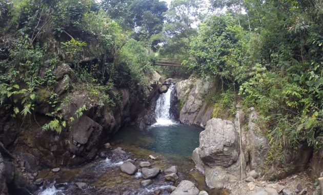 akses menuju curug putri kencana