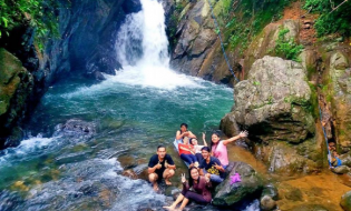akses menuju curug putri kencana