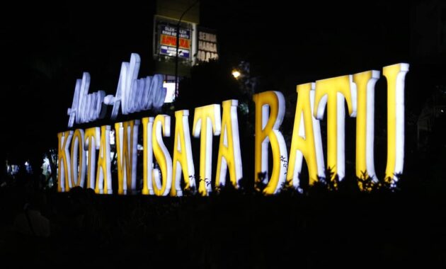 Alun Alun Batu, Bianglala di Buka Jam Berapa?