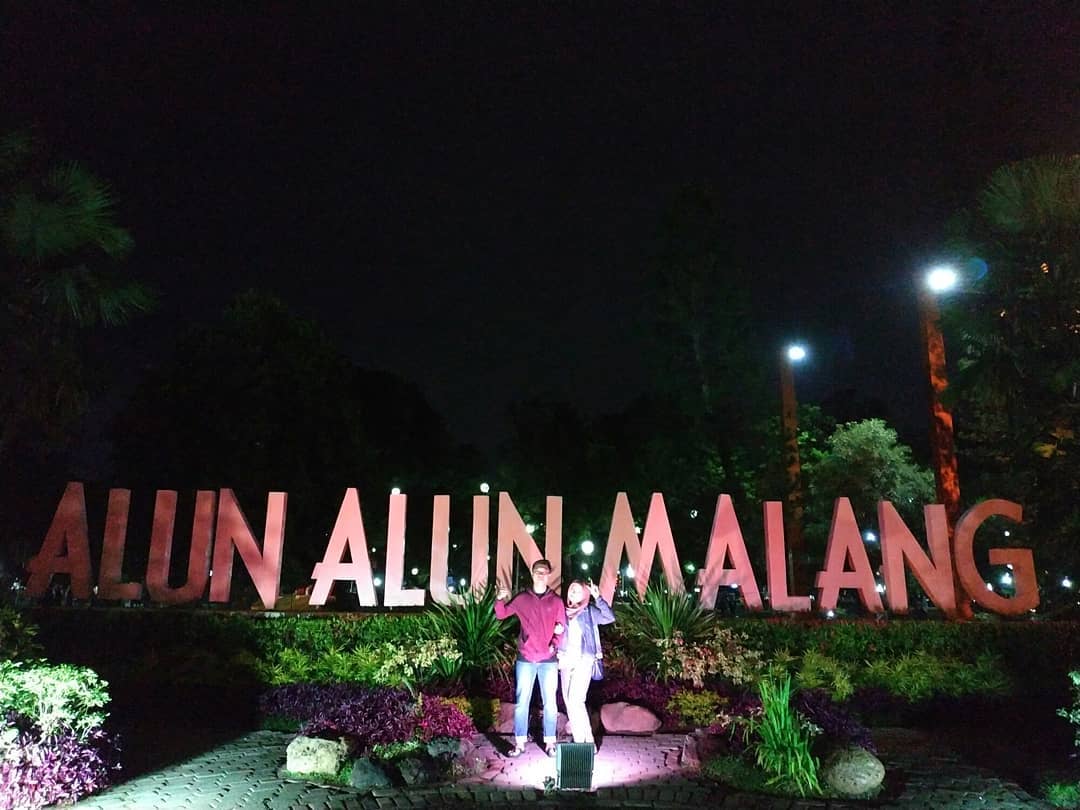 alun alun malang, paru paru kota yang menghadirkan keindahan dan bisa dikunjungi tanpa dipungut biaya, Paru Paru Kota, Revitalisasi Alun Alun, Selain Tempat Ibadah, Rute Menuju Lokasi, Sejarah Asal Usul