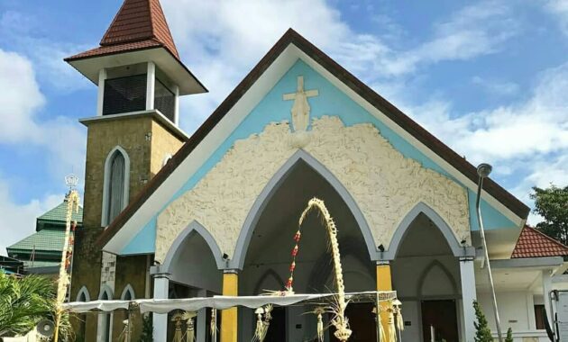 apa yang unik dari puja mandala?
