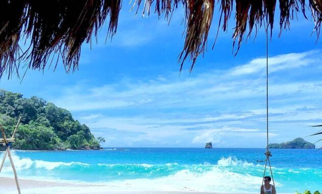 apakah sudah buka atau tutup wisata pantai sendiki malang dan bisakah dilewati mobil?