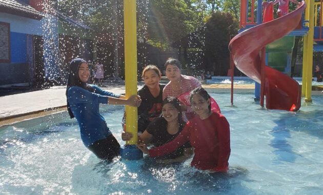 arina waterpark, arena rekreasi air keluarga, Habiskan Waktu, Keindahan Potensi, Rute Jalan, Buka Jam Berapa, Harga Tiket Masuk