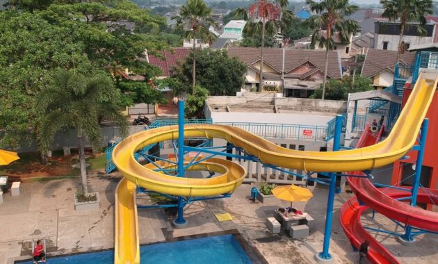 arina waterpark, arena rekreasi air keluarga, Habiskan Waktu, Keindahan Potensi, Rute Jalan, Buka Jam Berapa, Harga Tiket Masuk