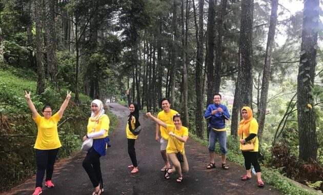 artis gritte agatha aja sudah ke curug nangka, kamu kapan?