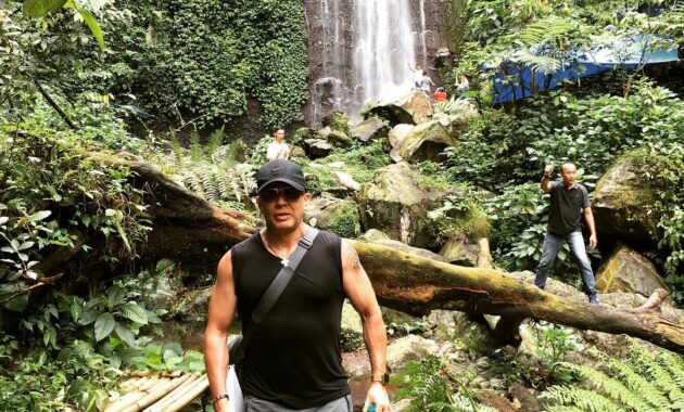 artis gritte agatha aja sudah ke curug nangka, kamu kapan?