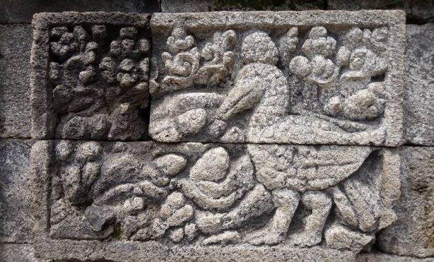 Asal Usul Candi Surawana