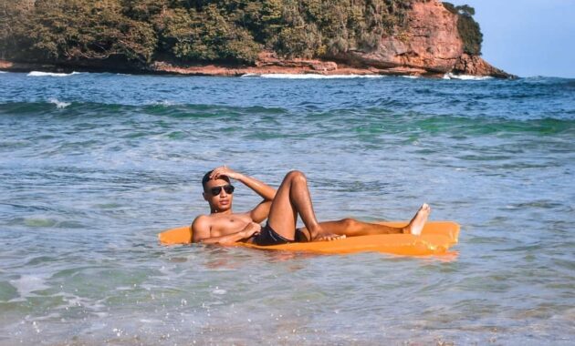 bagaimana akses jalan menuju ke pantai tamban di malang dan berapa harga tiket masuknya?