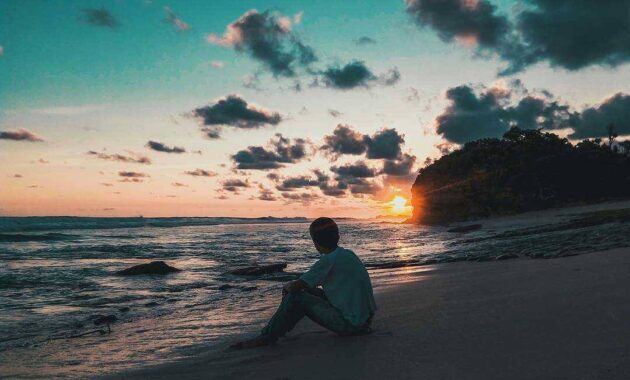 Bagaimana Akses Jalan Menuju Lokasi Pantai Ngudel Malang Selatan dan Berapa Harga Tiket Masuknya?