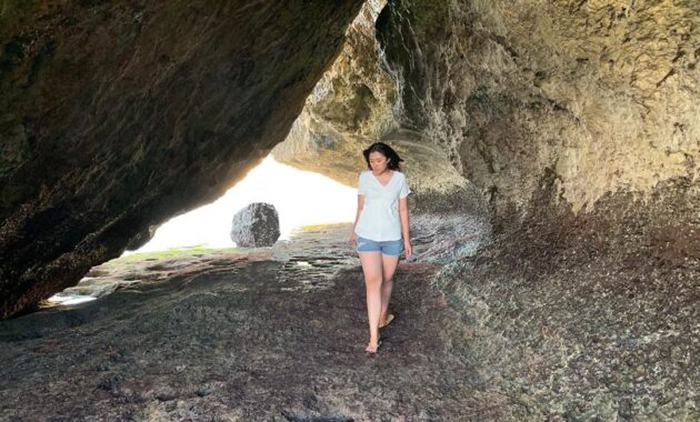 bagaimana akses jalan menuju lokasi wisata pantai nyang nyang bali, apakah boleh camping?