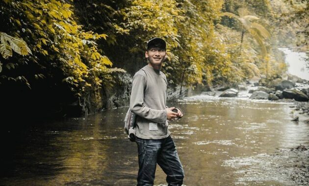 bak seperti kepingan surga, ini dia potret coban cinde malang, Harga Tiket Masuk, Jalan Menuju Lokasi, Fasilitas, Spot Foto Instagramable, Keistimewaan Coban Cinde