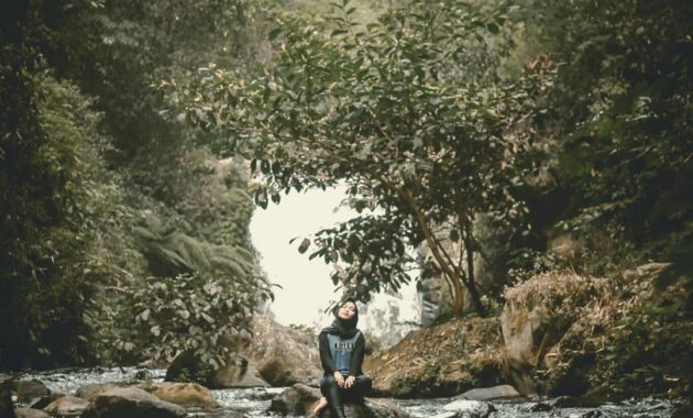 bak seperti kepingan surga, ini dia potret coban cinde malang, Harga Tiket Masuk, Jalan Menuju Lokasi, Fasilitas, Spot Foto Instagramable, Keistimewaan Coban Cinde
