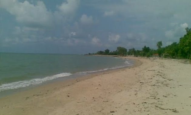 beberapa daftar lokasi pantai di sekitar wilayah bangkalan madura yang cantik dan keren
