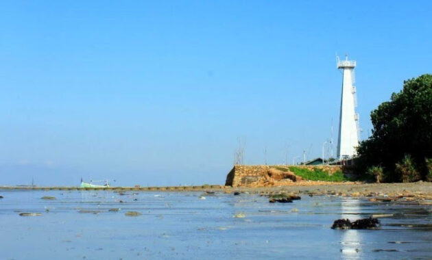 beberapa daftar lokasi pantai di sekitar wilayah bangkalan madura yang cantik dan keren