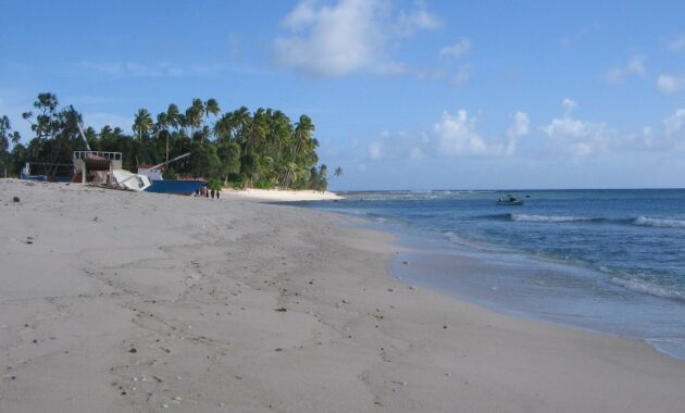 beberapa daftar lokasi pantai di sekitar wilayah bangkalan madura yang cantik dan keren
