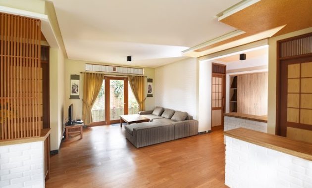 beberapa pilihan villa dekat taman safari indonesia yang harganya mulai dari rp.1.000.000, 1. Omah Gunung, 2. Villa 45, 3. Bumina Ayi I, 4. Villa Safier, 5. Villa Ivanno