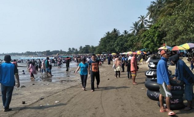 beberapa potret pantai di anyer yang masih sepi dan apakah ada tanpa karang? simak ini
