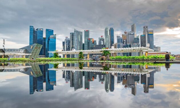 beberapa potret pemandangan singapura saat siang dan malam hari, negara termahal di dunia