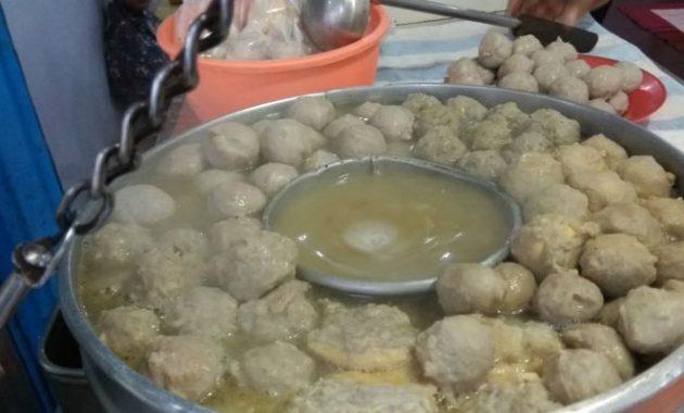 beberapa rekomendasi bakso viral enak di wilayah malang yang terkenal dan wajib dicoba