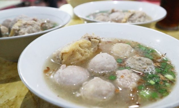 beberapa rekomendasi bakso viral enak di wilayah malang yang terkenal dan wajib dicoba