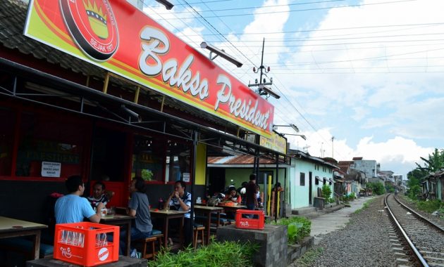 beberapa rekomendasi pilihan bakso enak di kota batu jawa timur yang pedas dan harganya murah