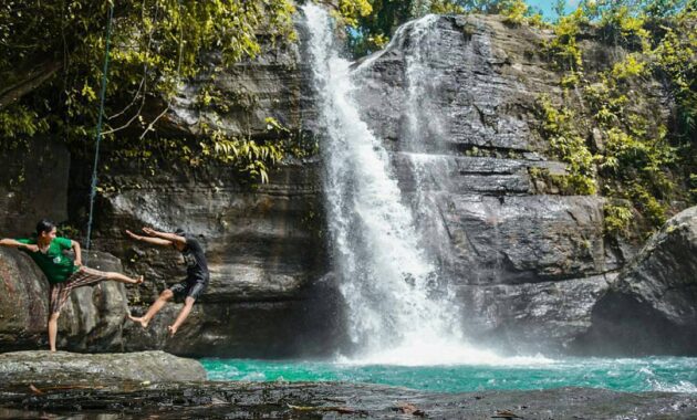 beberapa spot foto bagus di coban tundo malang jawa timur dan informasi harga tiket masuknya