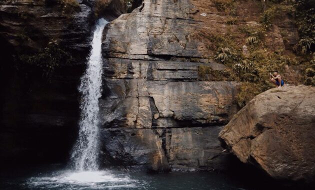 beberapa spot foto bagus di coban tundo malang jawa timur dan informasi harga tiket masuknya