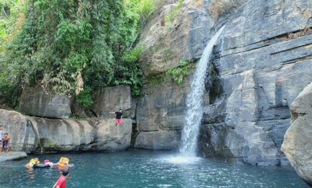 beberapa spot foto bagus di coban tundo malang jawa timur dan informasi harga tiket masuknya