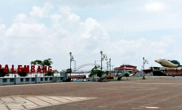 benteng kuto besak
