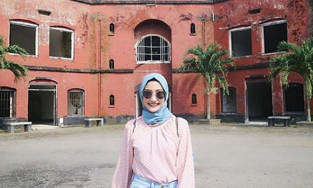 benteng van der wijck, wisata bernilai sejarah tinggi di kebumen, Seputar Benteng Van Der Wijck, Fasilitas dan Tarif Tiket di Benteng Van Der Wijck, Tarif Tiket di Benteng Van Der Wijck, Jam Buka, Pilihan Penginapan