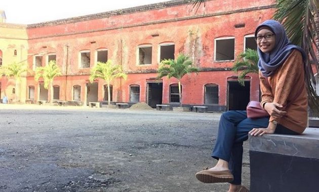 benteng van der wijck, wisata bernilai sejarah tinggi di kebumen, Seputar Benteng Van Der Wijck, Fasilitas dan Tarif Tiket di Benteng Van Der Wijck, Tarif Tiket di Benteng Van Der Wijck, Jam Buka, Pilihan Penginapan
