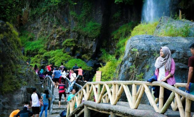 buat liburan sekeluarga, cocok banget nih curug bidadari