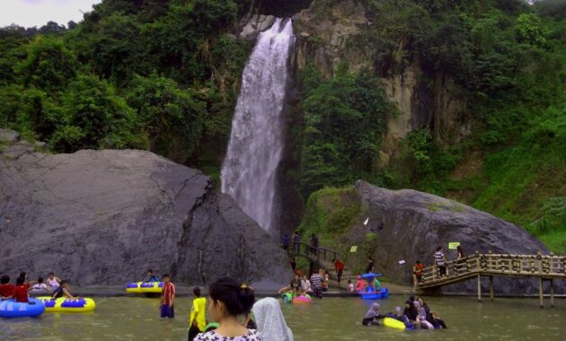 buat liburan sekeluarga, cocok banget nih curug bidadari
