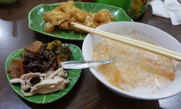 bubur ayam enak di bogor ini wajib masuk ke dalam list kulinermu!