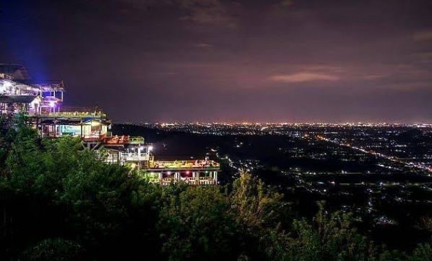 alamat bukit bintang jogja, bukit bintang, bukit bintang jogja, bukit bintang yogyakarta, fasilitas bukit bintang jogja, harga tiket bukit bintang jogja, lokasi bukit bintang, spot foto bukit bintang jogja, spot instagramable bukit bintang jogja, the manglung bukit bintang, bukit bintang jogja: tempat romantis paling hits & rekomended!