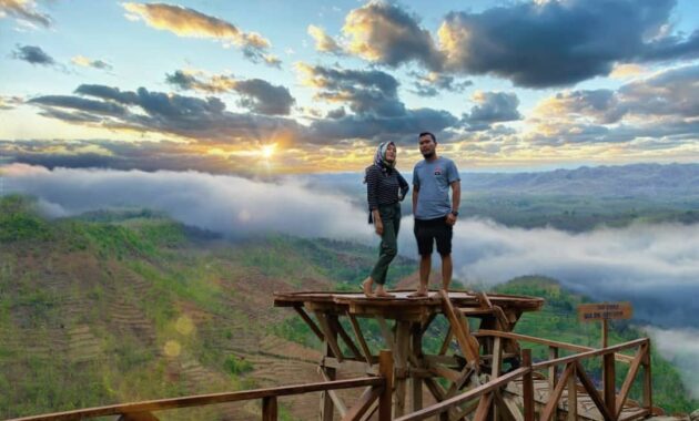 bukit panguk kediwung bantul jogja, Harga Tiket Masuk, Menakjubkan, Keindahan Alam, Tips Wisata , Rute Menuju Lokasi 