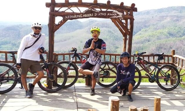 bukit panguk kediwung bantul jogja, Harga Tiket Masuk, Menakjubkan, Keindahan Alam, Tips Wisata , Rute Menuju Lokasi 