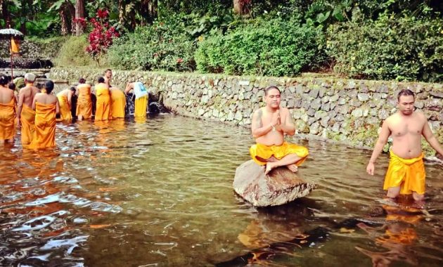 candi agung gumuk kancil, Wisata Spiritual, Keindahan Potensi, Rute Menuju Lokasi, Jam Buka, Harga Tiket Masuk