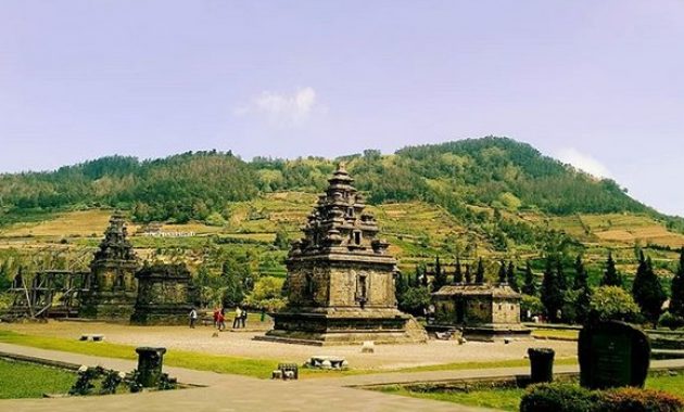 candi arjuna buka jam berapa?