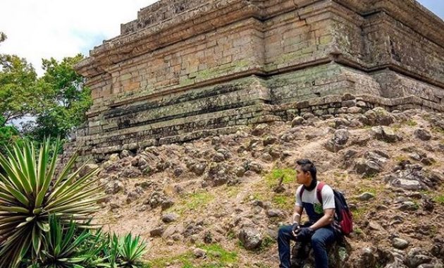 candi dadi yang unik dan penuh misteri