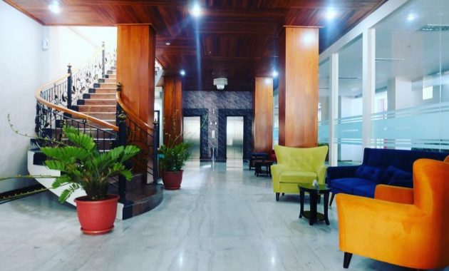 cari penginapan syariah? radho hotel malang tempatnya dengan harga mulai rp390.000 per malam, Alamat Lengkap, Review Singkat, Daftar Harga Kamar, Fasilitas Tersedia, Tempat Menarik Terdekat