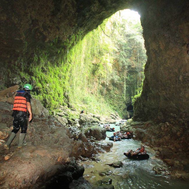 cave tubing di kalisuci, cave tubing gunung kidul, cave tubing jogja, cave tubing kalisuci, foto cave tubing kalisuci, keindahan cave tubing kalisuci, lokasi cave tubing kalisuci, rute menuju cave tubing kalisuci, tiket cave tubing kalisuci, tiket masuk cave tubing kalisuci, wisata cave tubing gunung kidul, wisata cave tubing kalisuci, cave tubing kalisuci: harga tiket, lokasi, daya tarik, aktivitas dll