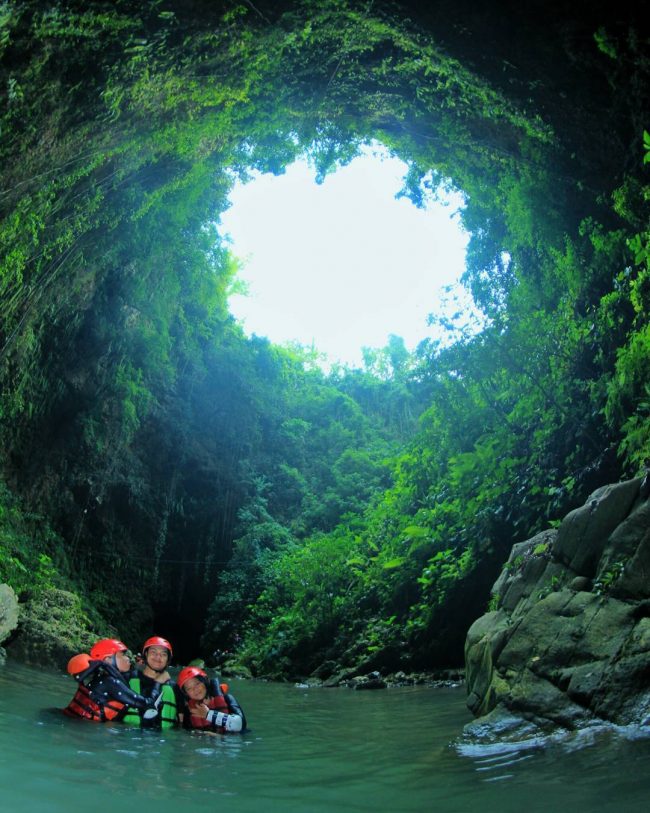 cave tubing di kalisuci, cave tubing gunung kidul, cave tubing jogja, cave tubing kalisuci, foto cave tubing kalisuci, keindahan cave tubing kalisuci, lokasi cave tubing kalisuci, rute menuju cave tubing kalisuci, tiket cave tubing kalisuci, tiket masuk cave tubing kalisuci, wisata cave tubing gunung kidul, wisata cave tubing kalisuci, cave tubing kalisuci: harga tiket, lokasi, daya tarik, aktivitas dll