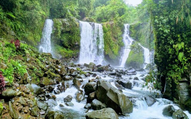 Curug Jenggala: Harga Tiket, Fasilitas, Daya Tarik, Aktivitas Seru dll