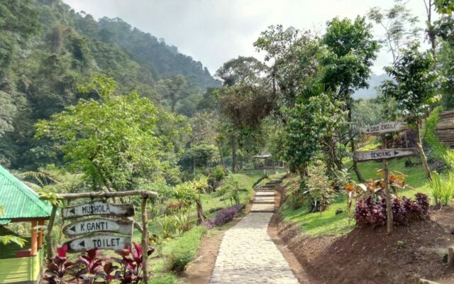 curug jenggala, curug jenggala banyumas, curug jenggala baturraden, daya tarik curug jenggala, fasilitas curug jenggala, harga tiket curug jenggala, keindahan curug jenggala, tiket curug jenggala, tiket masuk curug jenggala, wisata curug jenggala, curug jenggala: harga tiket, fasilitas, daya tarik, aktivitas seru dll