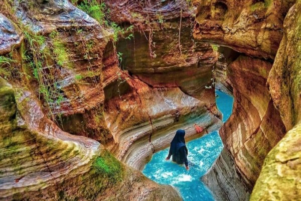 curug love, curug love bogor, daya tarik curug love, fasilitas curug love, foto curug love, harga tiket curug love, objek wisata curug love, tiket curug love, curug love berwarna biru: harga tiket, daya tarik, aktivitas seru