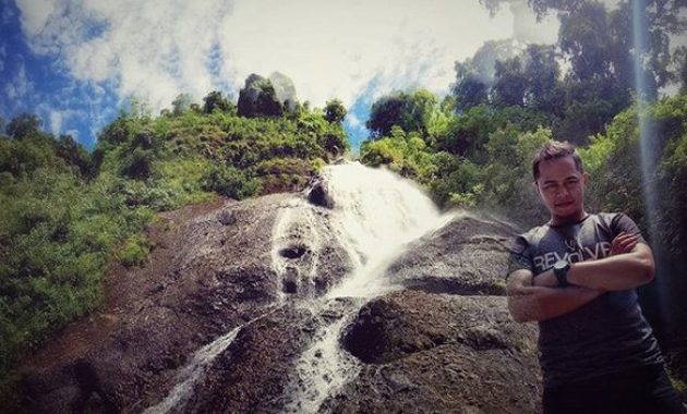 curug winong wonosobo, air terjun tersembunyi yang menghadirkan nuansa hutan dan pegunungan