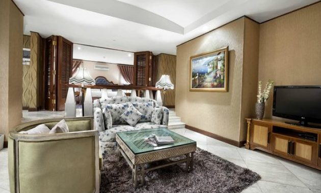 daftar rekomendasi sewa villa di rancamaya yang luas harga mulai dari rp.2.500.000, 1. Mom’s Villa, 2. Cozy Rancamaya, 3. Villa Amadin, 4. R Hotel &amp; Villa